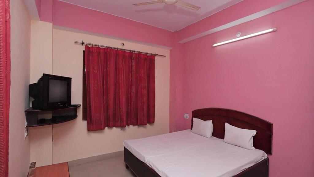 אגרה Hotel Mohan By Wb Inn מראה חיצוני תמונה